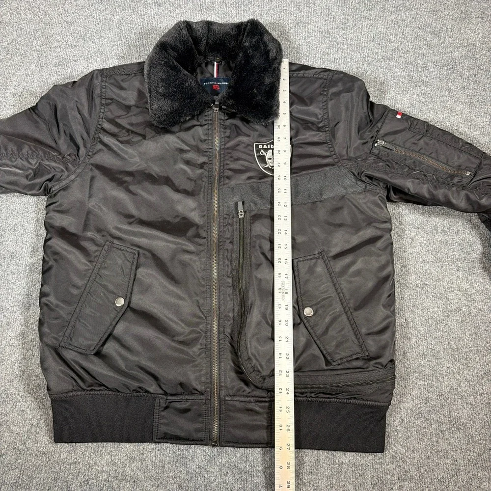Tommy Hilfiger visible 23 collaborative